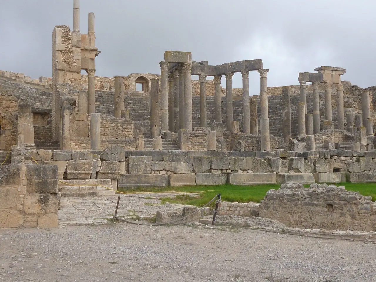 dougga o thugga  tunisia